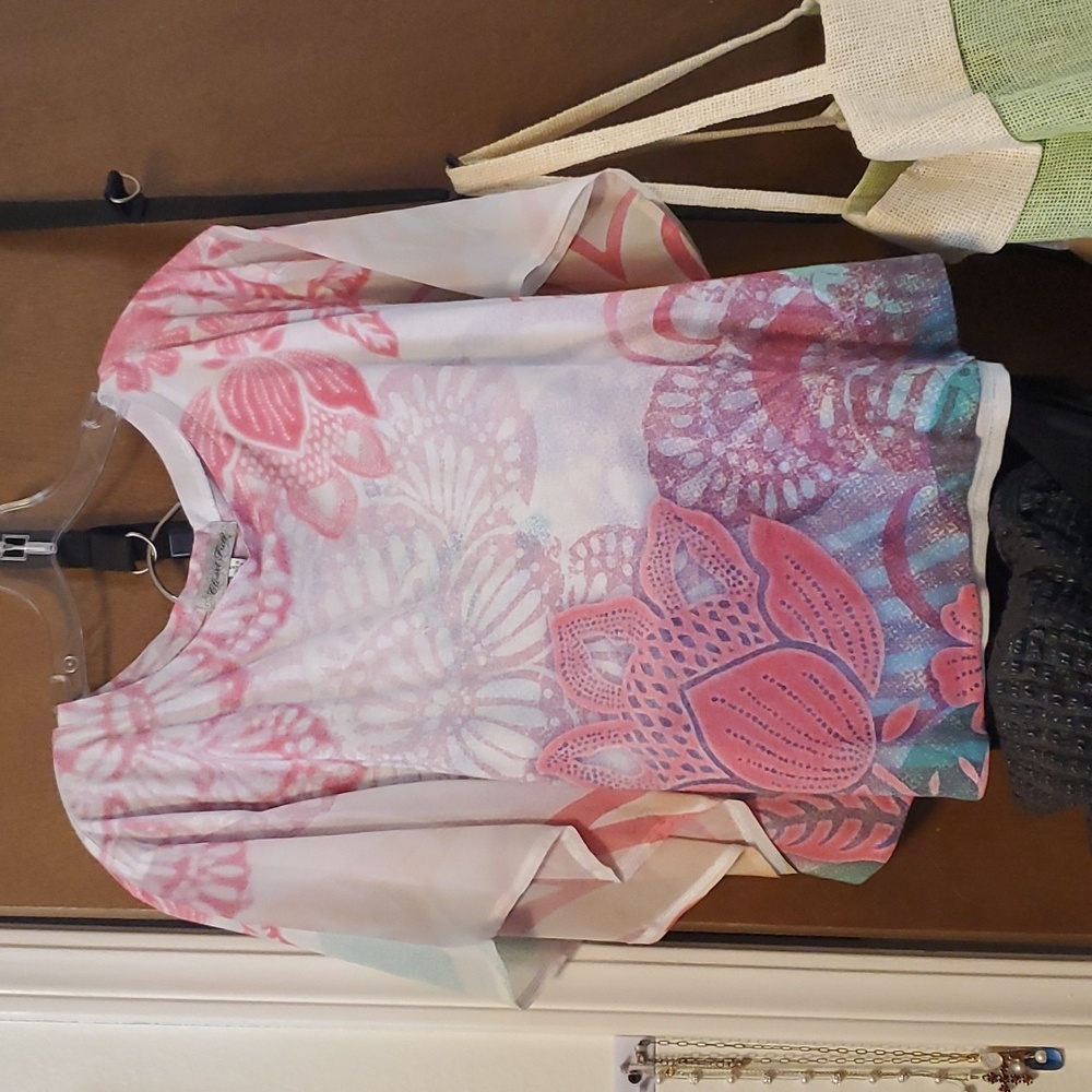 Women's blouse